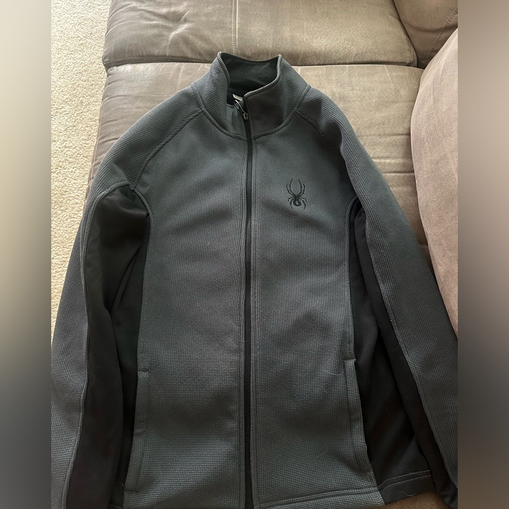 Spyder full zip up